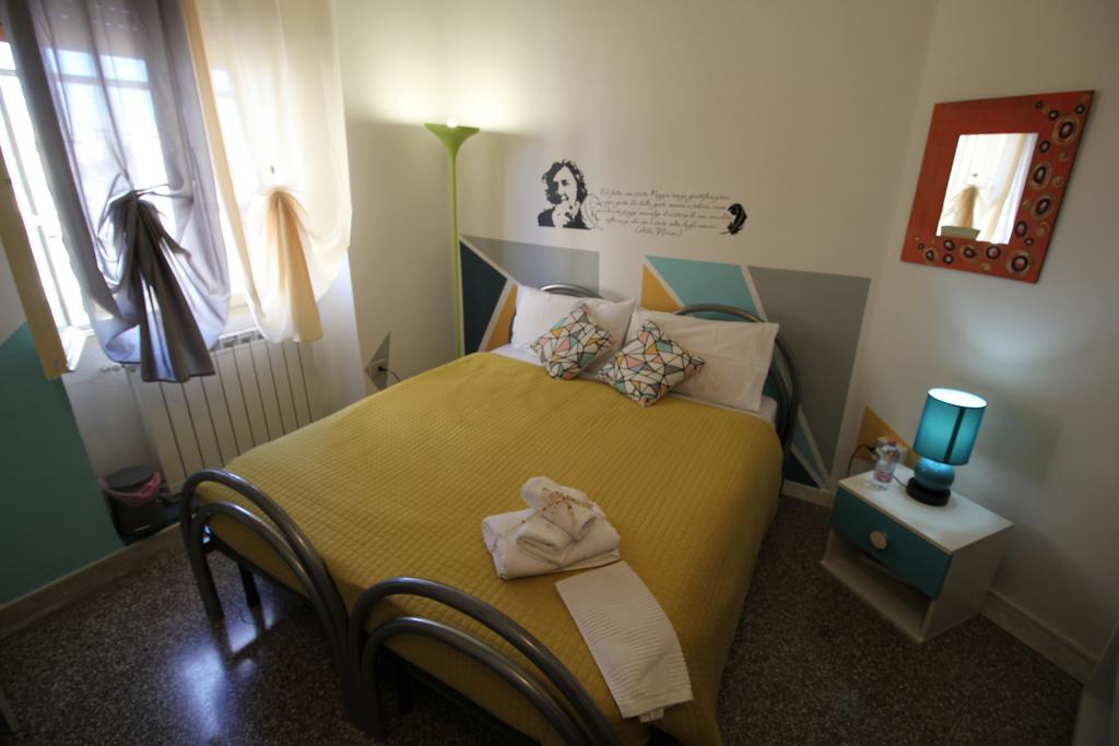 Bed 'N Books Bed and Breakfast Sassari Exteriör bild