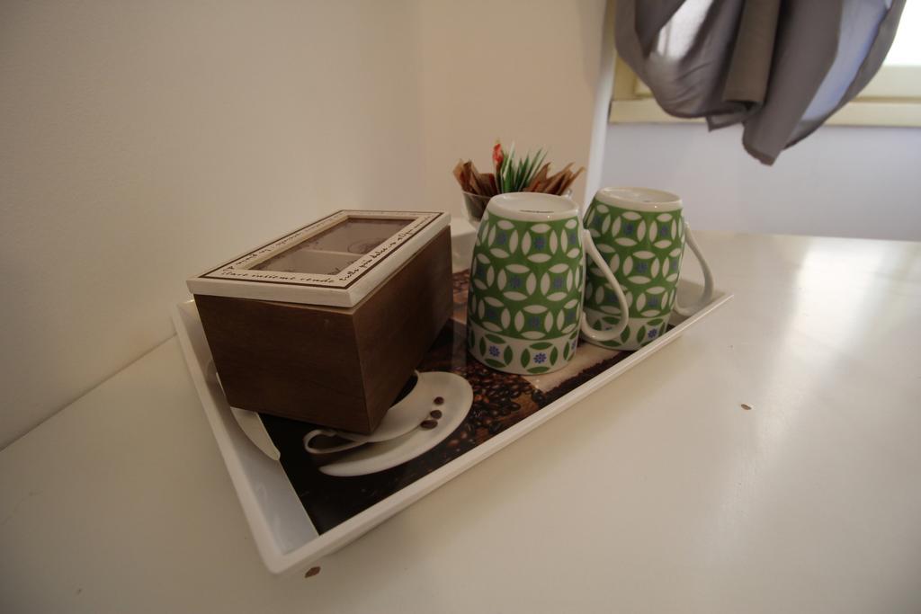 Bed 'N Books Bed and Breakfast Sassari Exteriör bild