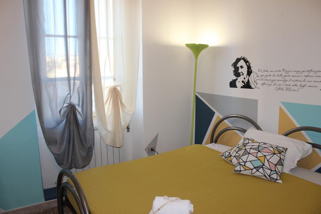Bed 'N Books Bed and Breakfast Sassari Exteriör bild