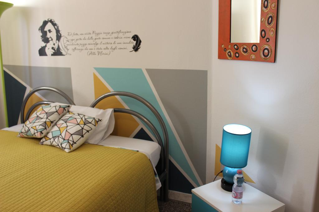 Bed 'N Books Bed and Breakfast Sassari Exteriör bild